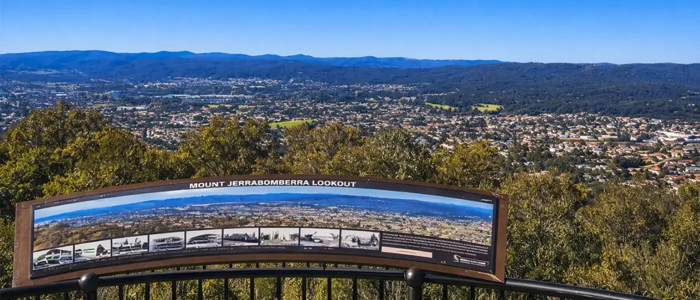 Mount Jerrabomberra Lookout, Queanbeyan Region Tourist Guide