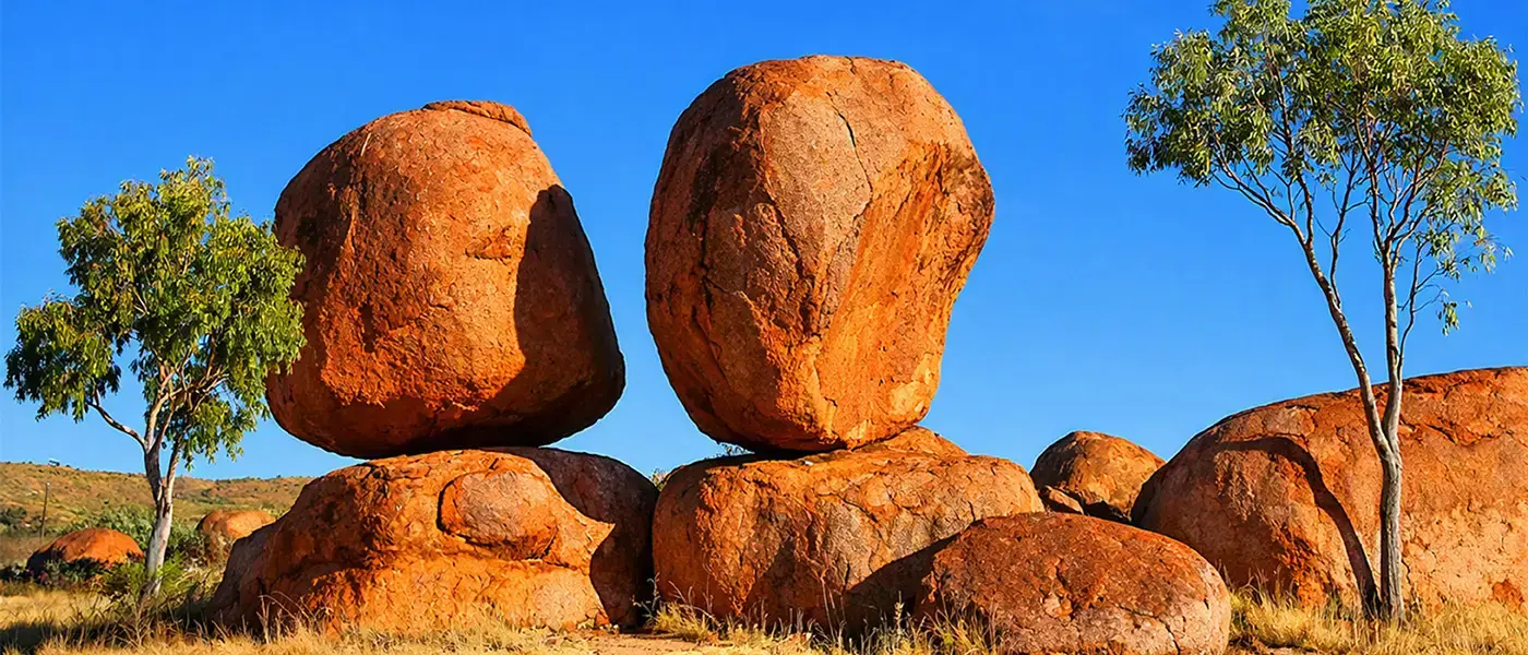 Karlu Karlu (Devils Marbles)